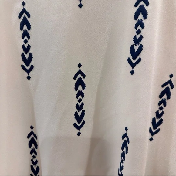 Persaya Racer Back / Split Back Top Abstract Chevron Design - Picture 2 of 6